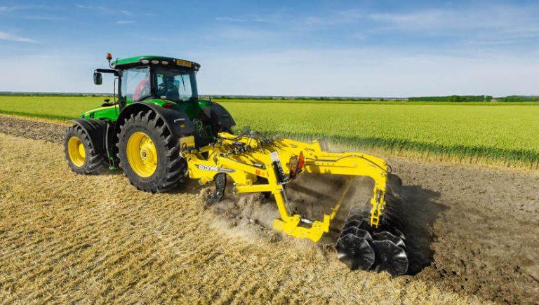 TERRALAND TN_PROFI chisel plough attached to tractor